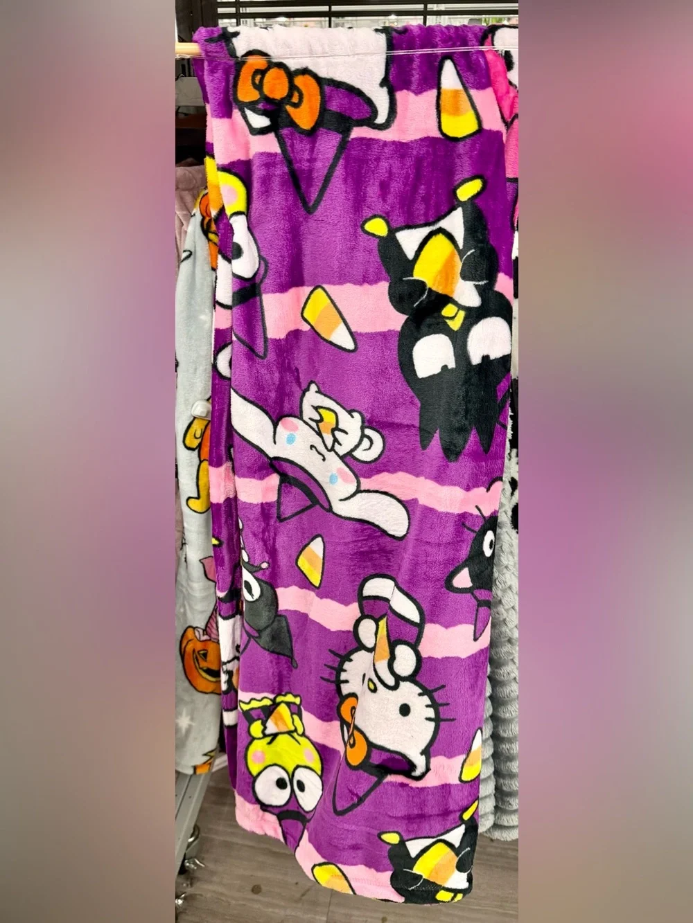New hello kitty Halloween blanket throw